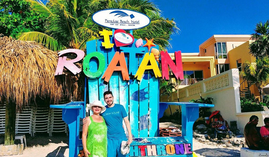 Paradise Beach Hotel: Everything You Need to Enjoy Your Roatán Vacation